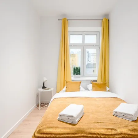 Warsaw City Old Praga Apartments Екстер'єр фото